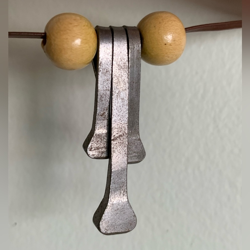 New vintage wood steel beads pendant necklace